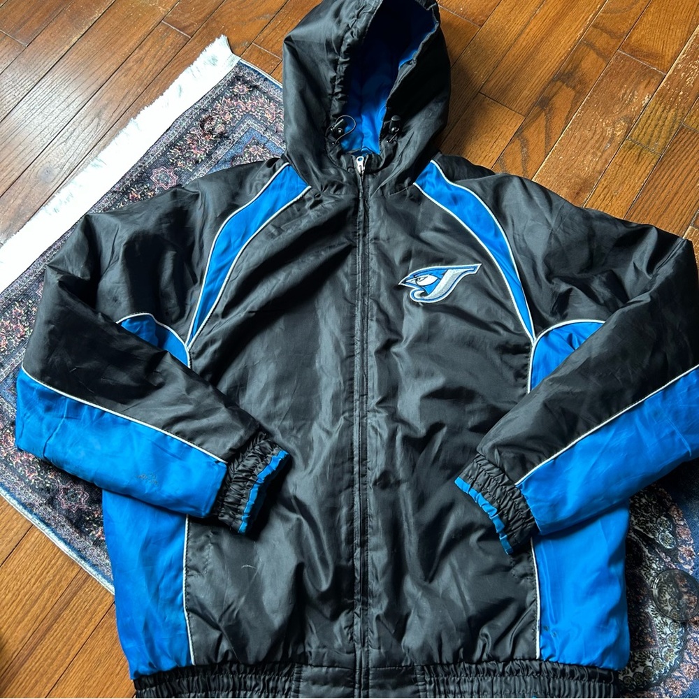 Genuine Merchandise Vintage Toronto Blue Jays Black jacket zip up size medium